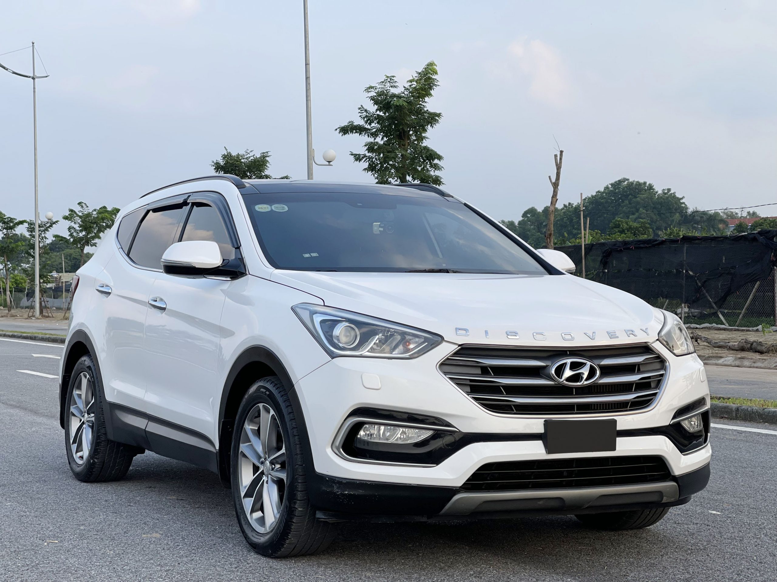 Hyundai SantaFe 2018 22L Dầu thường